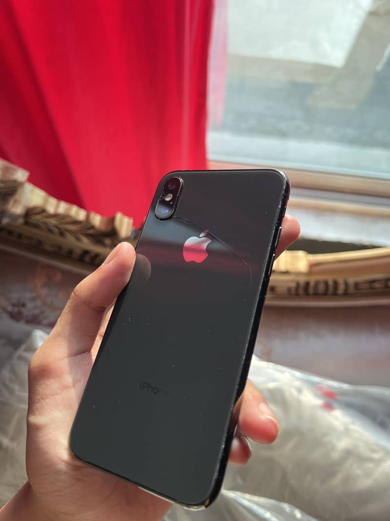 Apple iPhone XS 2