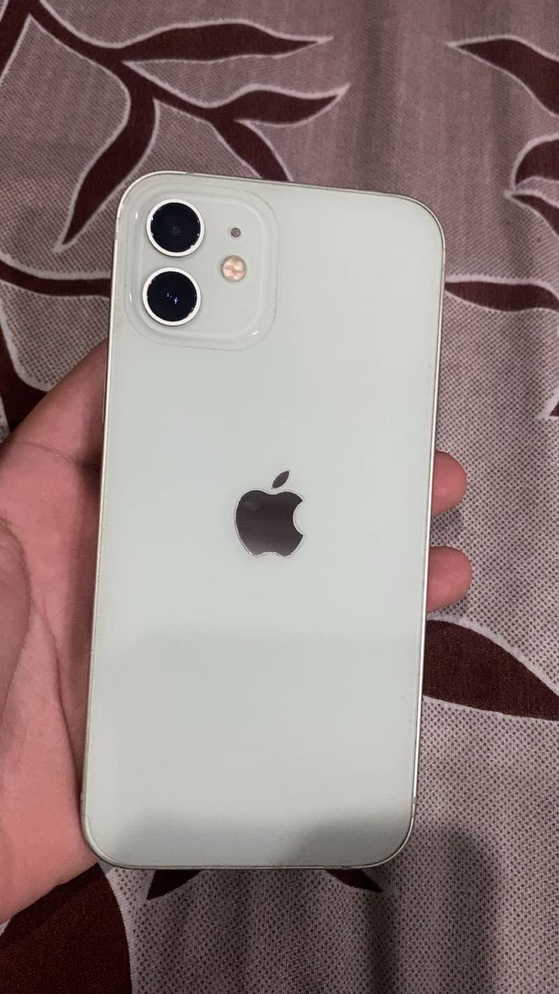 Apple iPhone 12 0