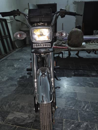 Honda CG 125 2025 Model  urgent Sale