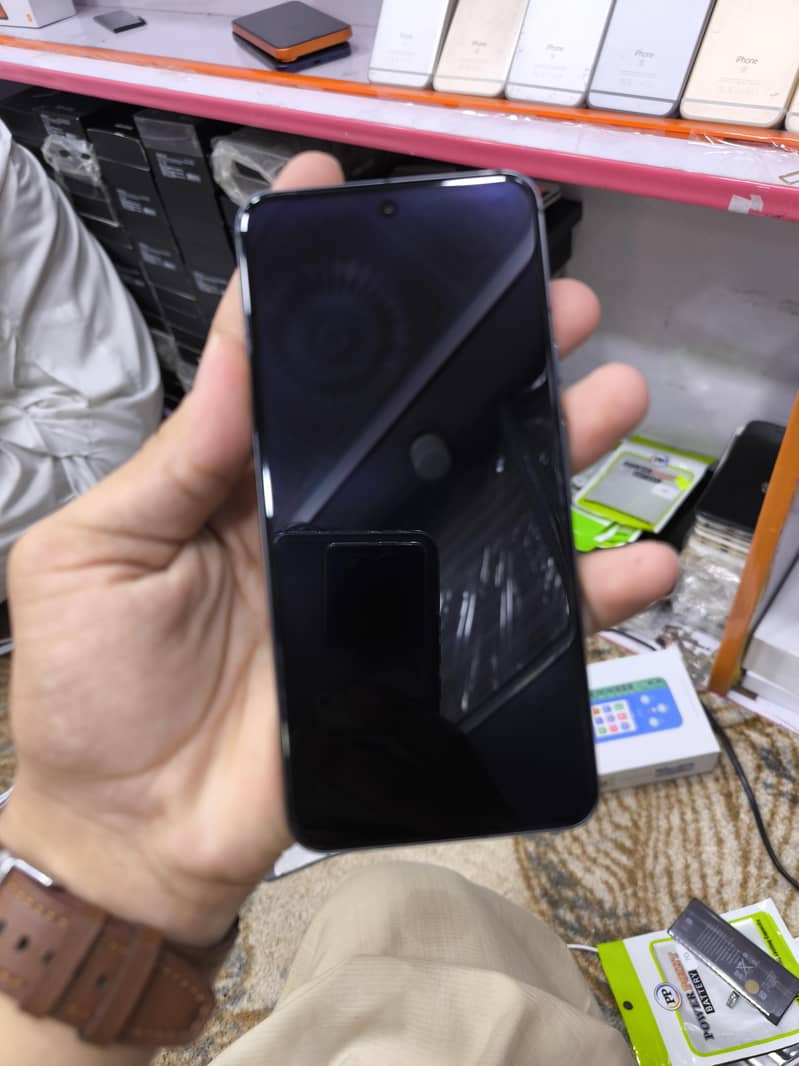 Google Pixel 8 9
