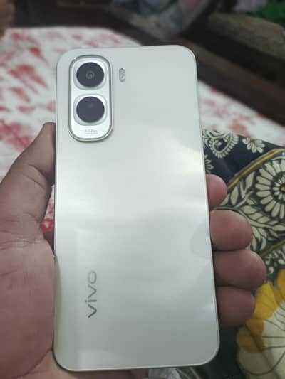 Vivo Y500