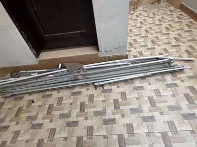 L2 solar panel stand
