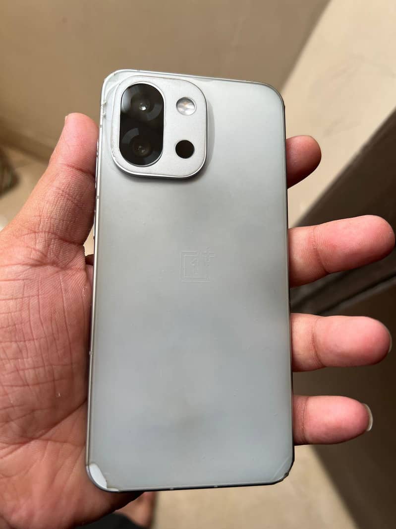 One Plus 13t 1