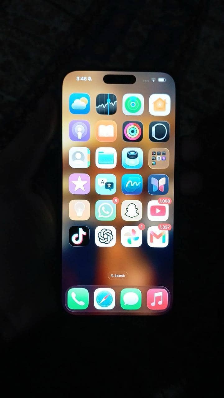 Apple iPhone 15 Pro Max 0