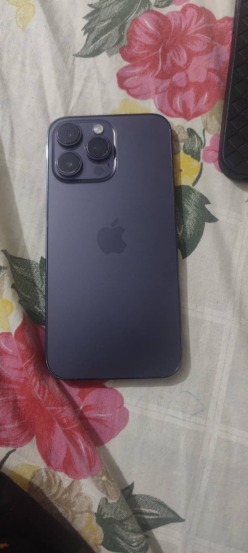 Apple iPhone 14 Pro Max 2