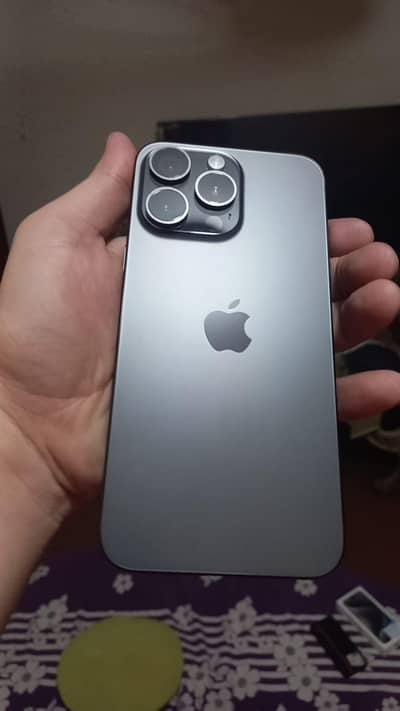 Apple iPhone 15 Pro Max