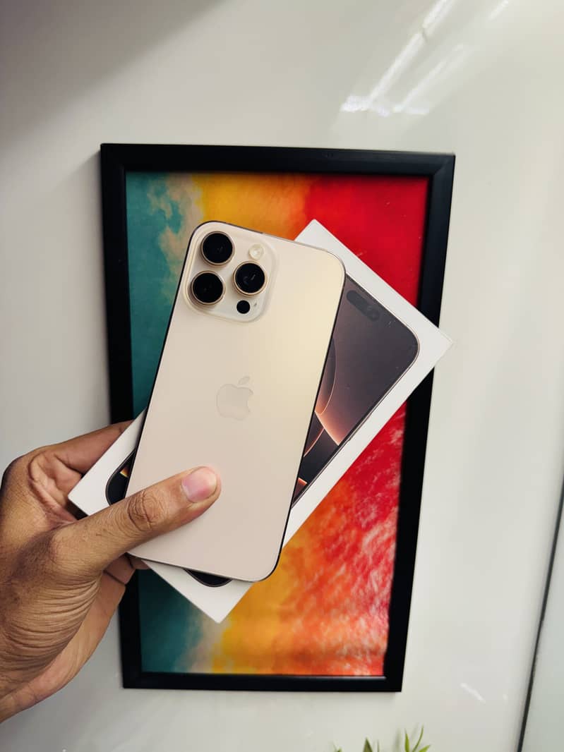 Apple iPhone 16 Pro Max 2