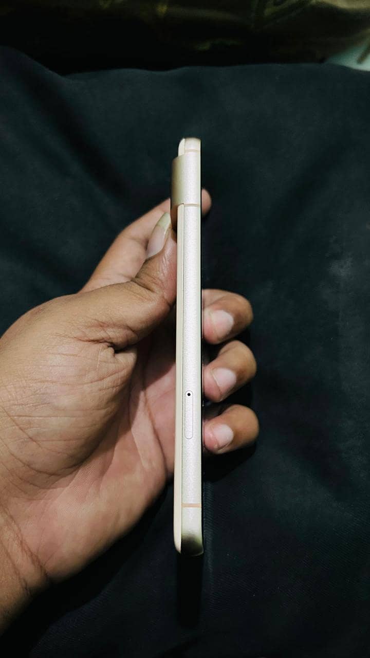 Google Pixel 8 1