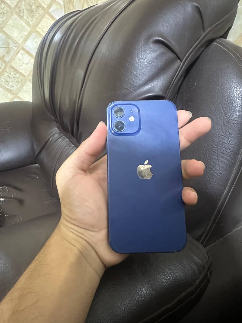 Apple iPhone 12 5