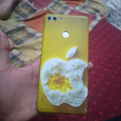 Huawei Y9 3 GB ram 32 GB pta approved