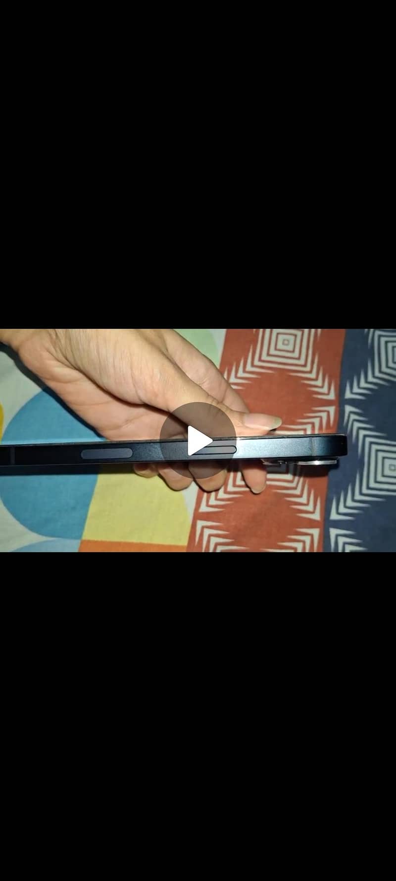 Apple iPhone 13 4