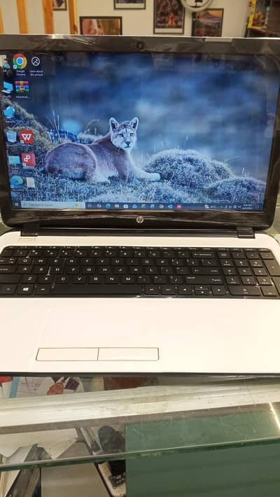 HP I3 4th generation 8 Gb/128 Gb