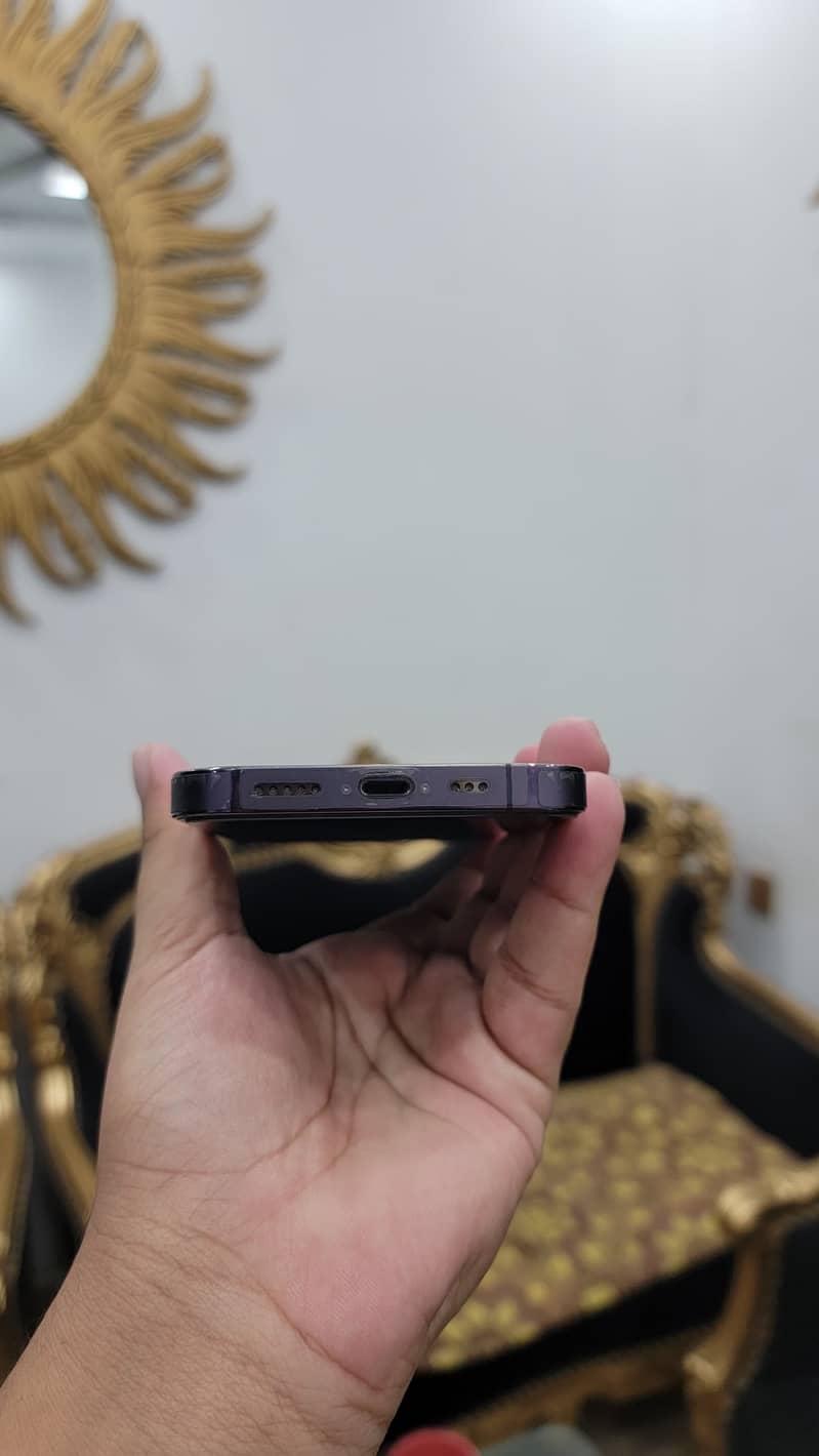 Apple iPhone 14 Pro 1