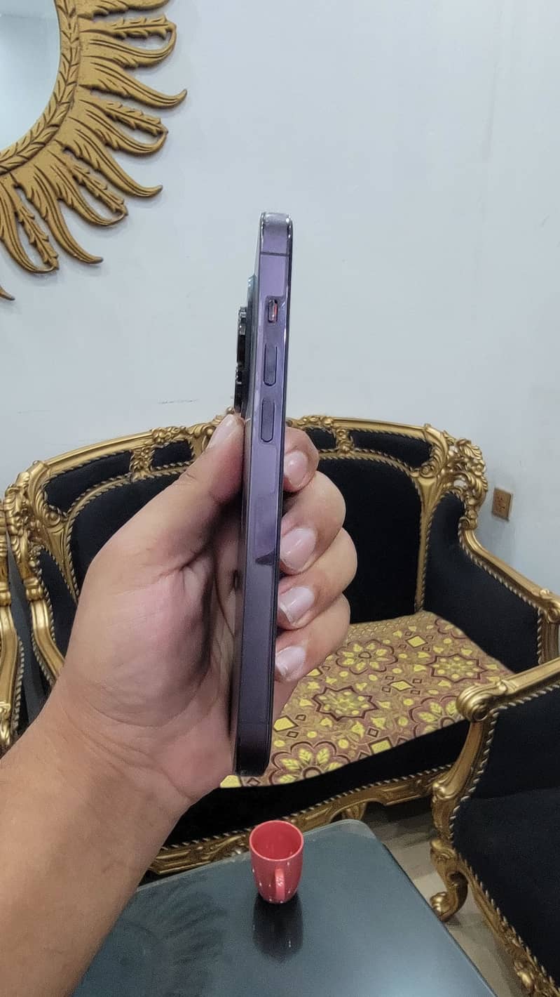 Apple iPhone 14 Pro 3