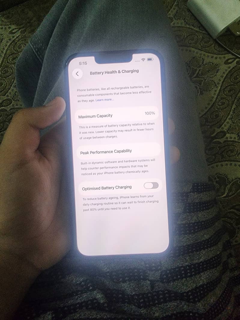 Apple iPhone 13 7