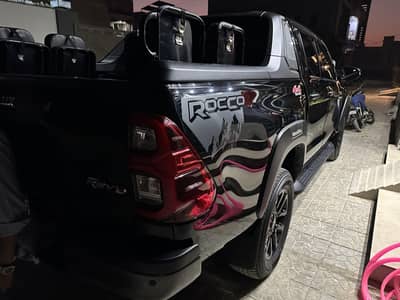 Toyota Hilux 2022 REVO ROCCO