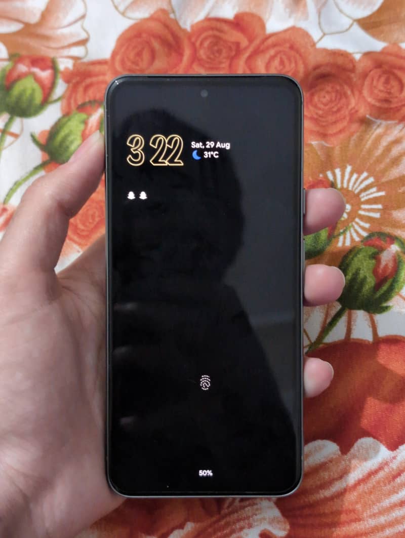 Google Pixel 8 3