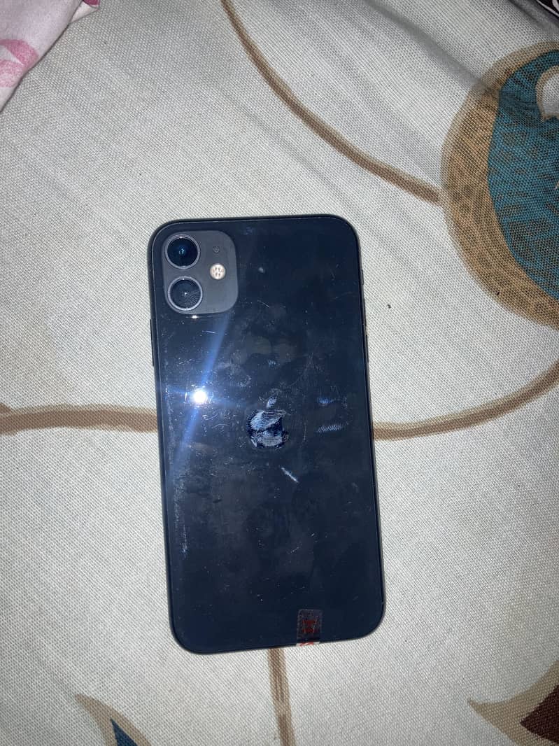 Apple iPhone 11 3