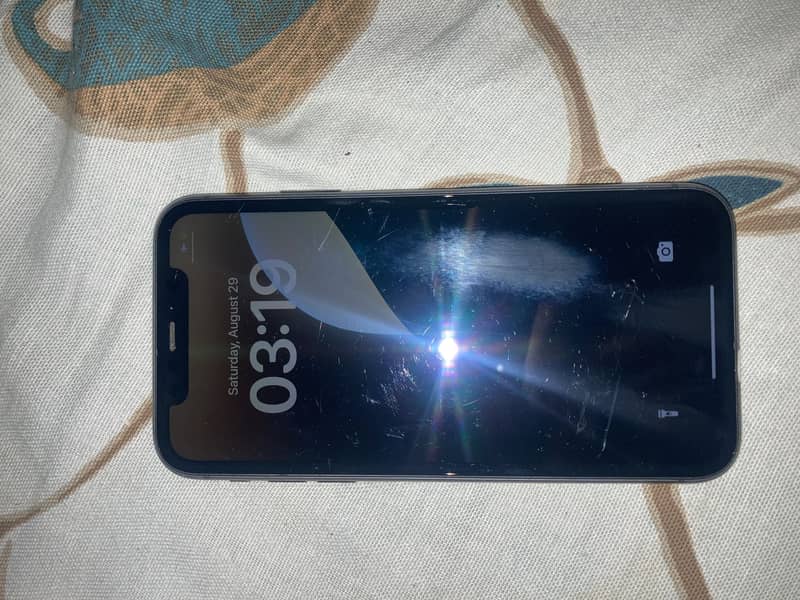 Apple iPhone 11 5