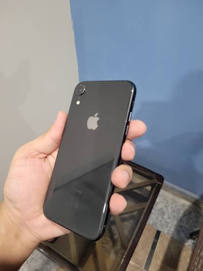 Apple iPhone XR