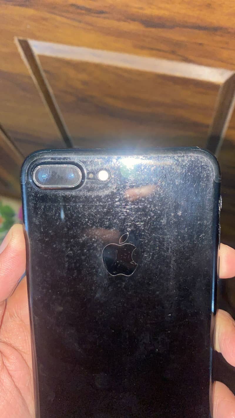 iPhone 7 Plus 1