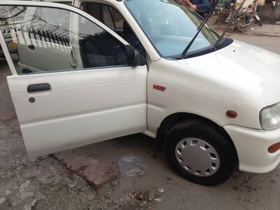 Daihatsu Cuore 2003
