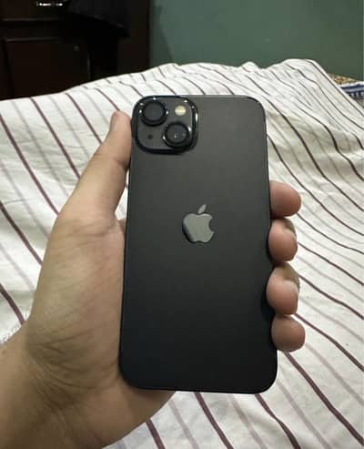 Apple iPhone 13