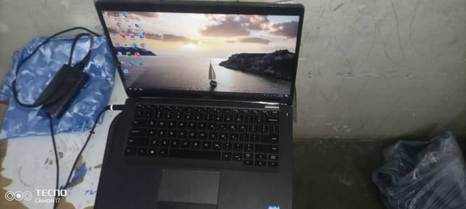 dell latitude 5400 touch screen i5 8th generation 8gb 256ss
