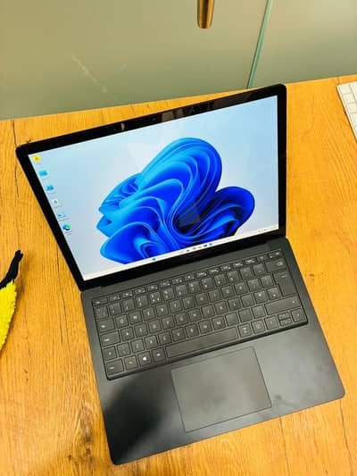 Microsoft Surface Laptop 3 – Core i7 10th Gen | 16/256 | Touch