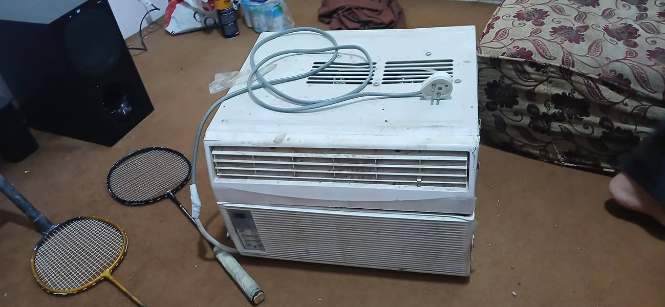 sharp 0.75ton window Ac 0