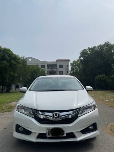 Honda Grace Hybrid 2015