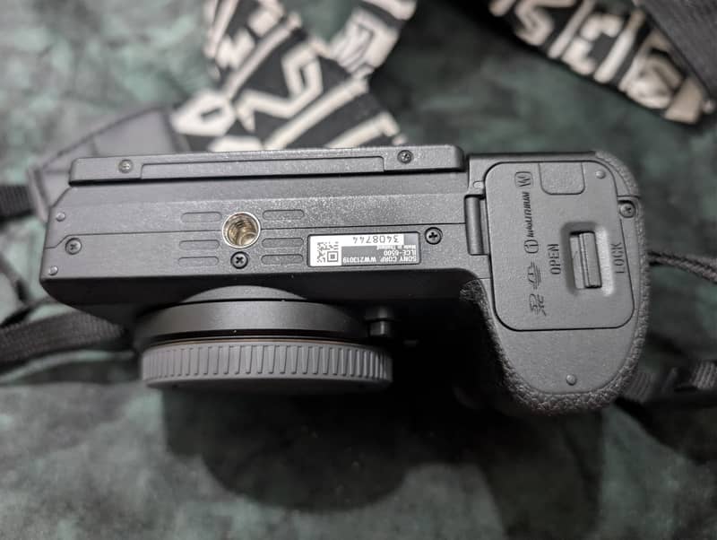 Sony a6500 mirrorless camera 4
