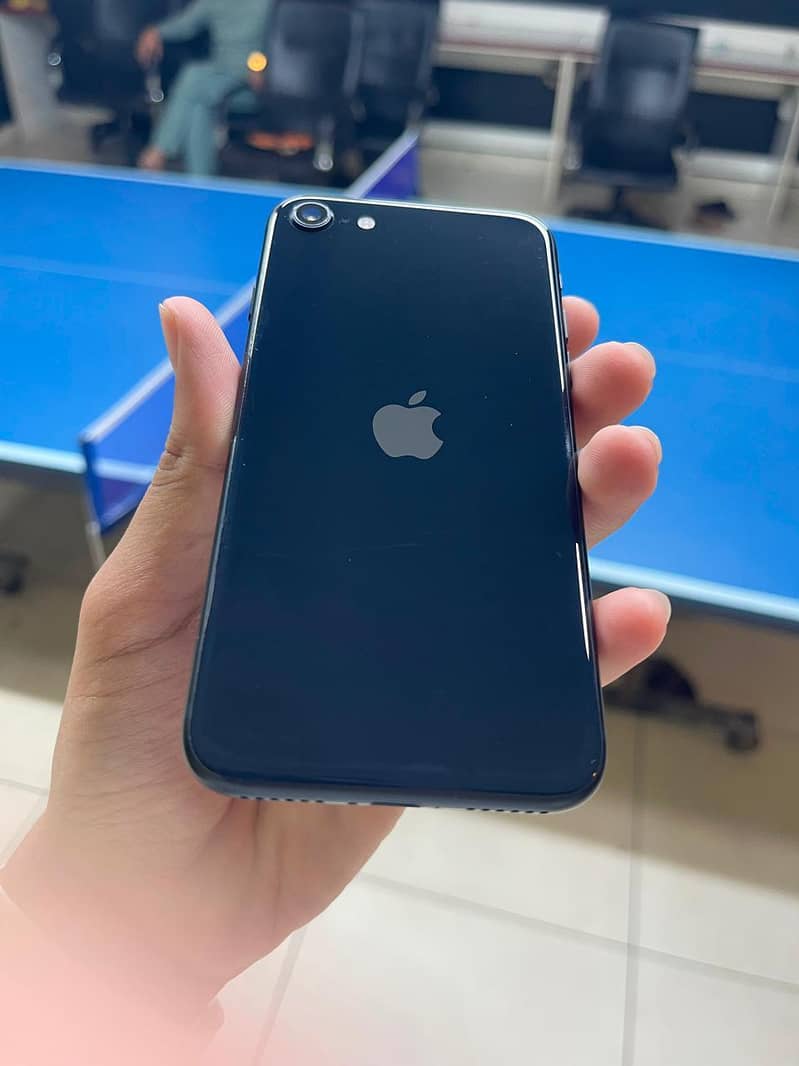 Apple iPhone SE 5