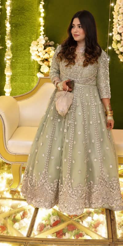 walima dress with jewelry
