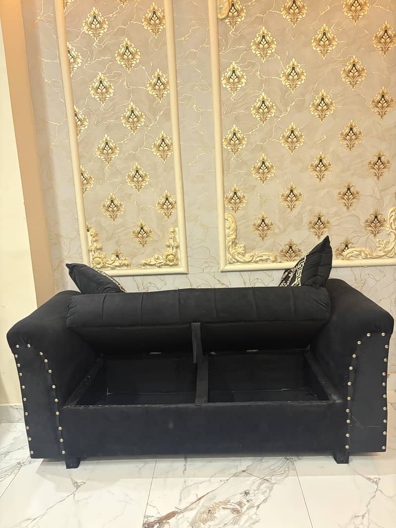 Black Luxury Sofa /bed Setty 1