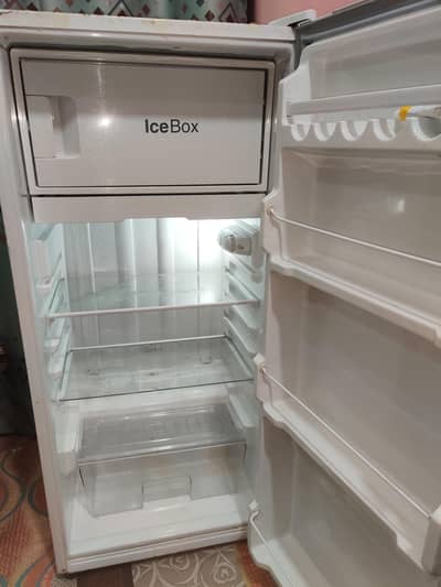 Dawlance refrigerator in Warranty like brand new for sale