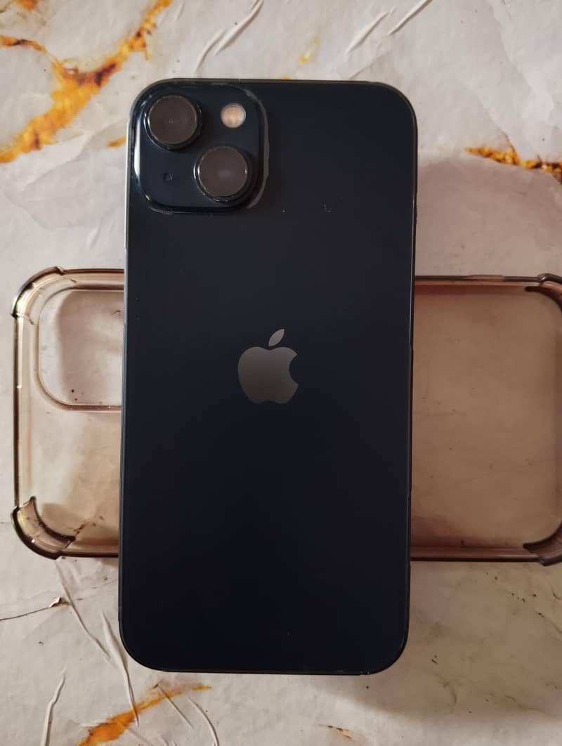 Apple iPhone 13 2