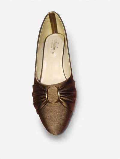 Indus Ladies Brown Pump Size 9 - Brand New - Soft Comfortable