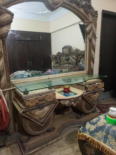 Heavy Chinioti Crown / Turkish Style Bridal Bedroom Set