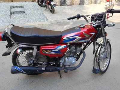 Honda 125 For Sale 2022 Model 10/9 condition
