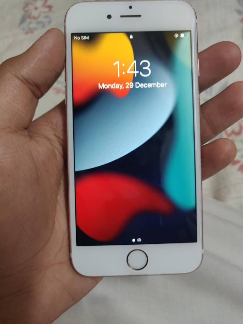 Apple iPhone 6S 1