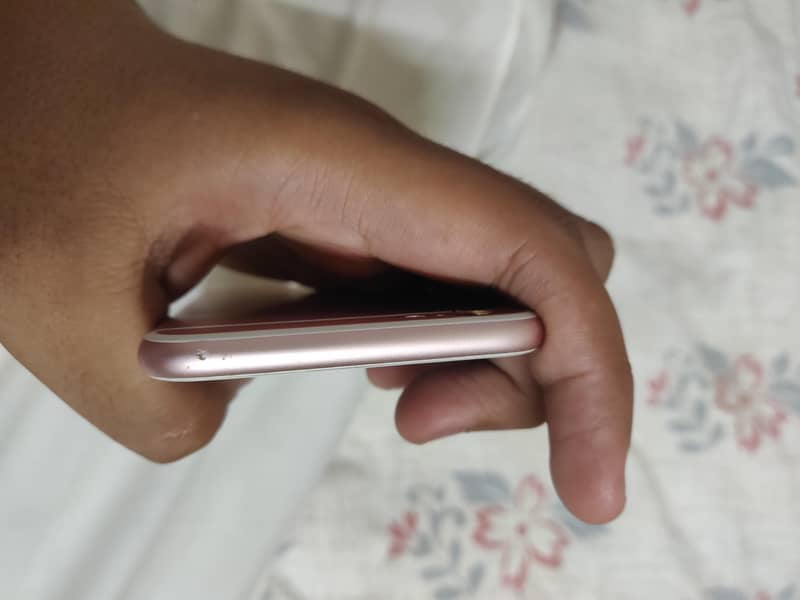 Apple iPhone 6S 6