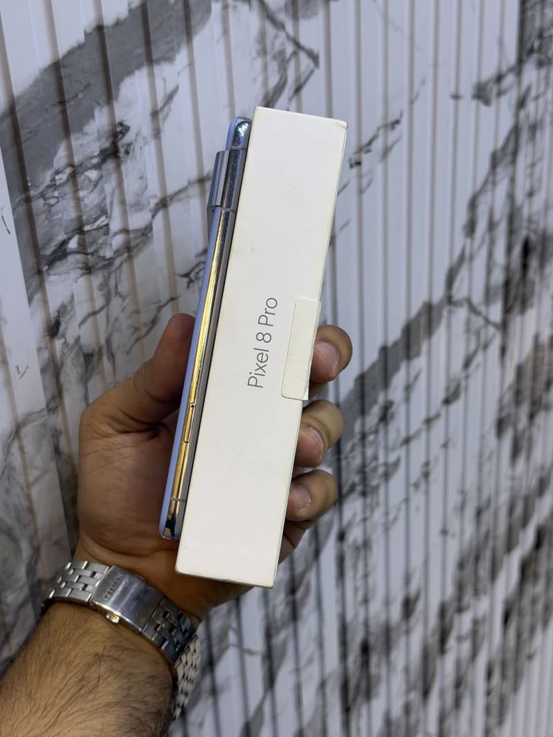 Google Pixel 8 Pro 1