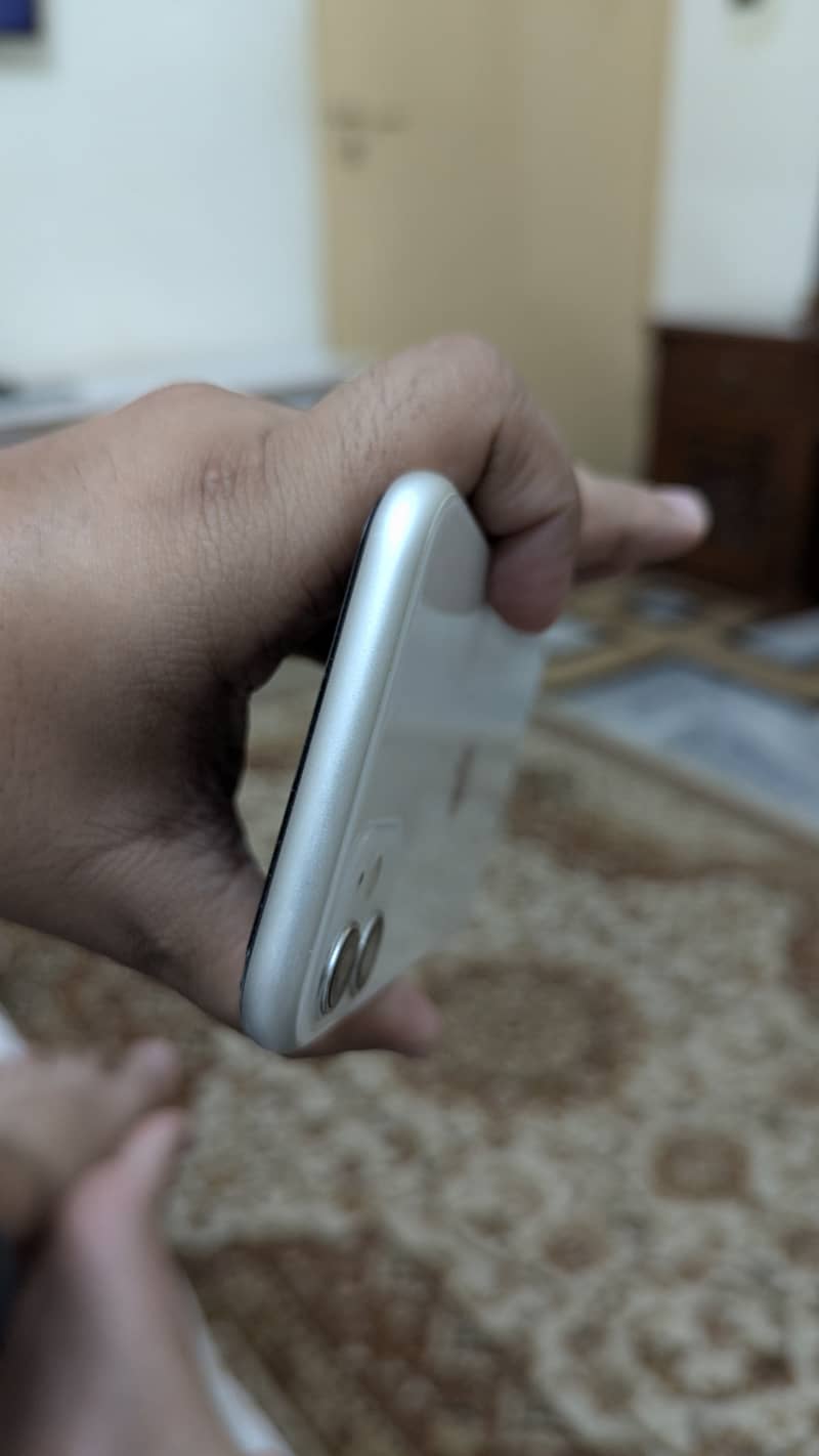 Apple iPhone 11 2