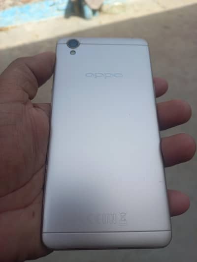 OPPO A37