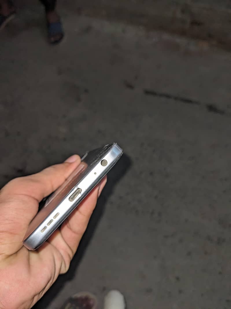 Tecno Spark 40 2