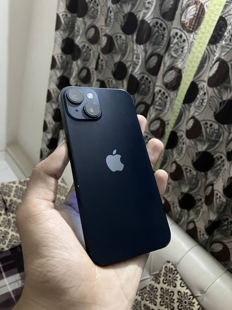 Apple iPhone 14 3