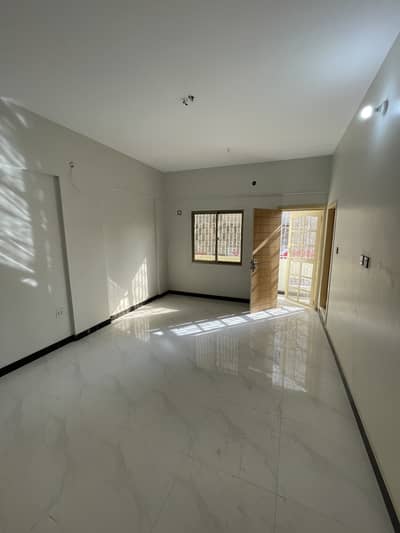Flat For Sale Gulshan-E-Iqbal Block 13D-1 3 Bed DD | Fully Renovated