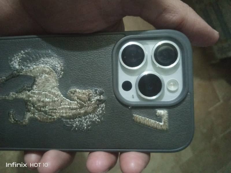 iphone 16 pro 0
