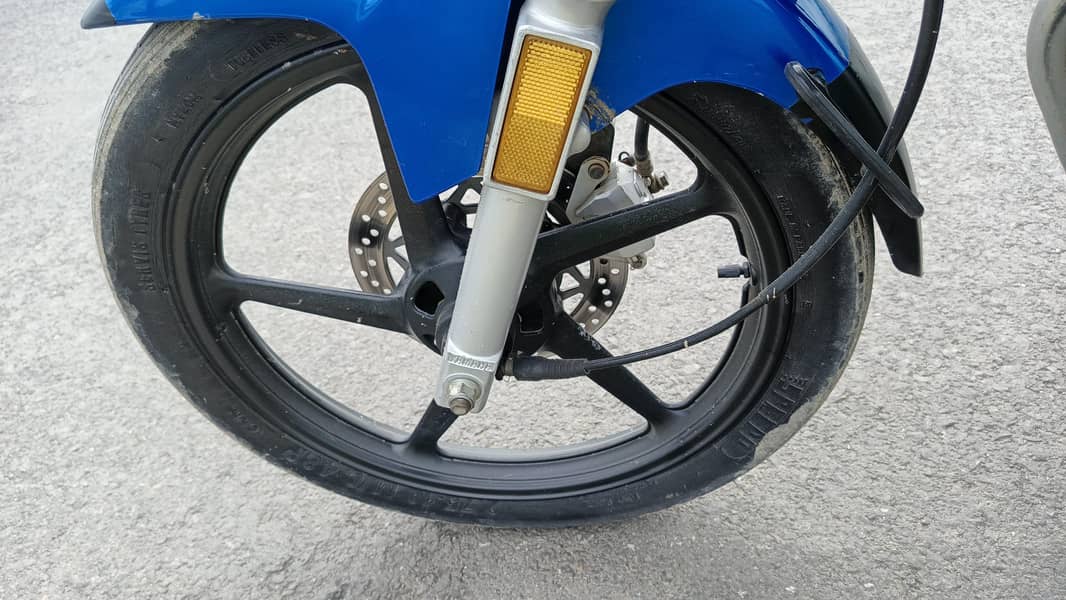 YBR 125 4